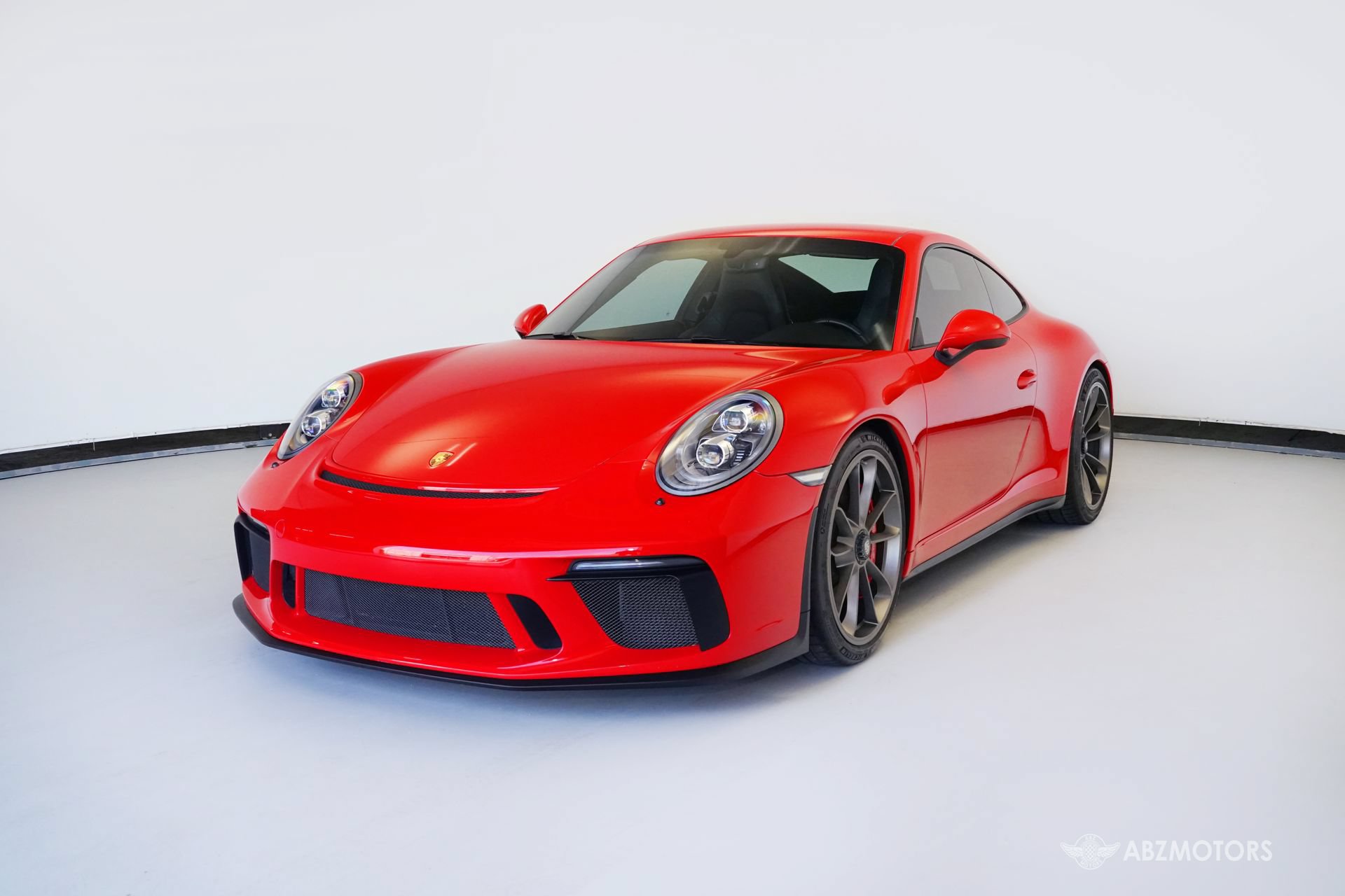 Used 2019 Porsche 911 GT3 RWD image 2