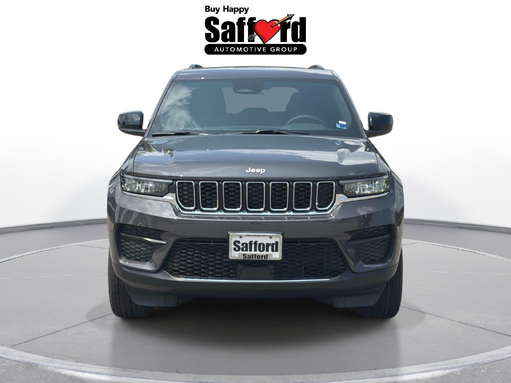 New 2026 Jeep Grand Cherokee Laredo AWD/4WD image 17