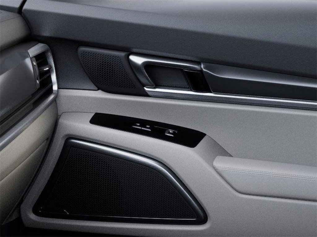 New 2025 Kia Telluride S image 28