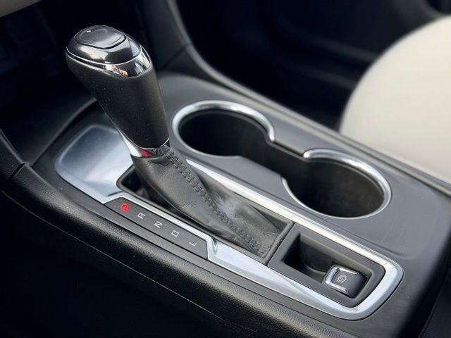Used 2019 Chevrolet Equinox LT image 17