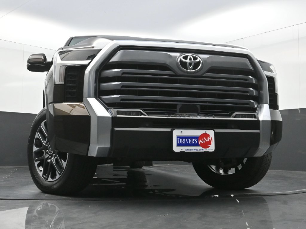 Used 2023 Toyota Tundra Limited w/ Power Package AWD/4WD image 29