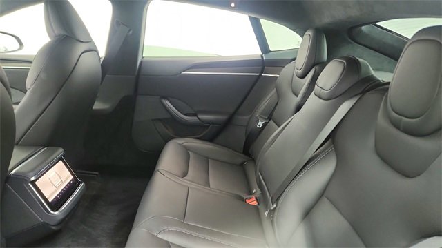 Used 2023 Tesla Model S Standard Range image 27