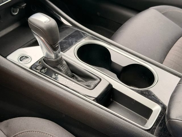 Used 2024 Nissan Altima 2.5 SV FWD image 32