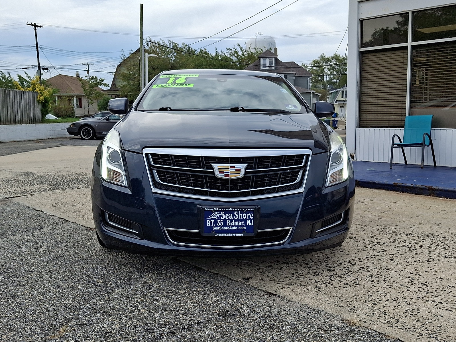Used 2016 Cadillac XTS FWD image 2