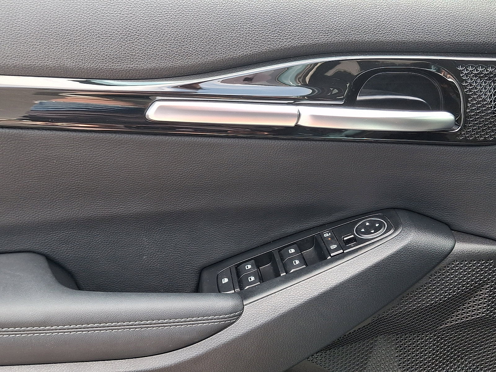 Used 2024 Kia Seltos EX AWD/4WD image 14