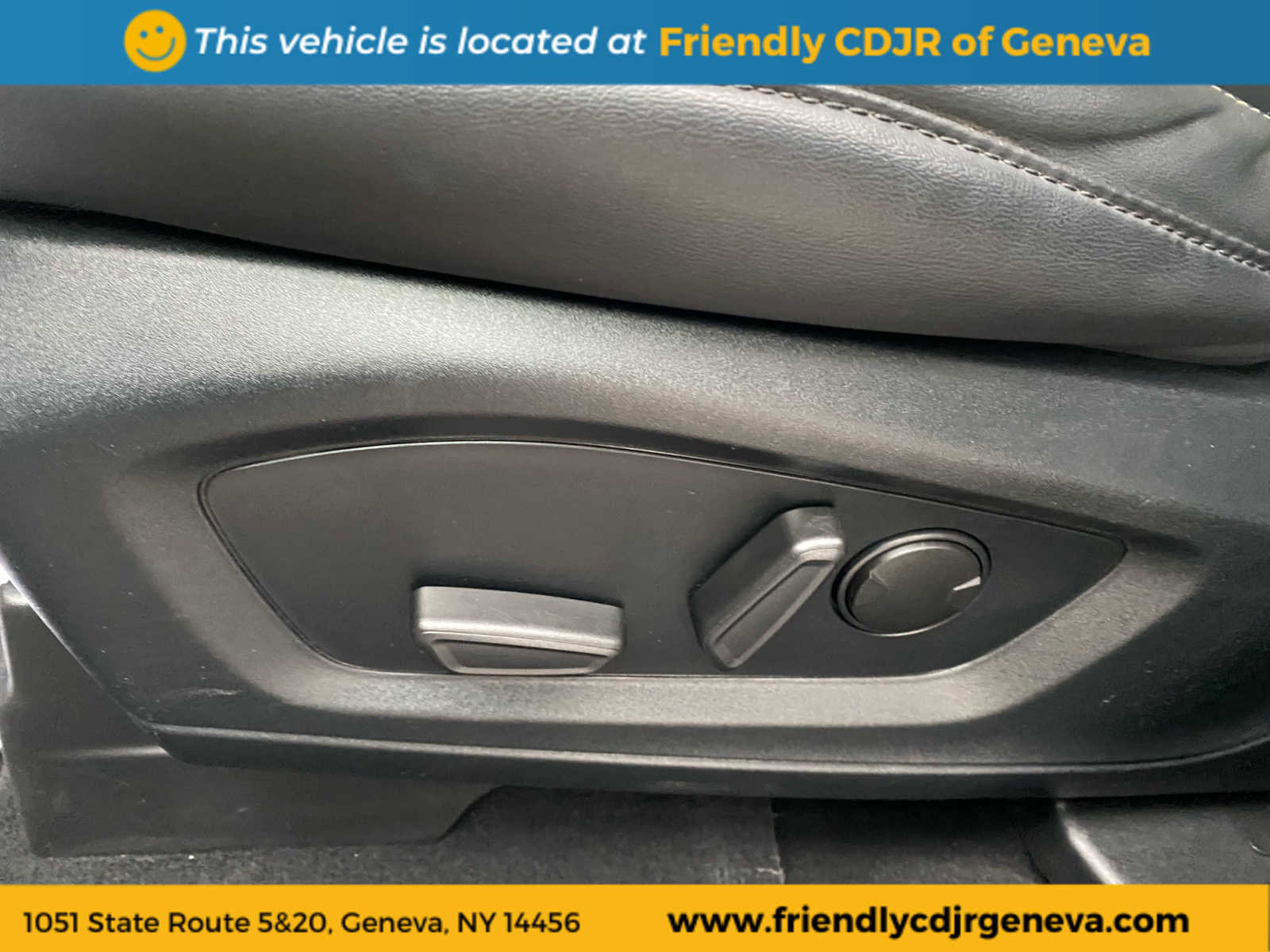 Used 2022 Ford Explorer XLT w/ Equipment Group 202A image 21