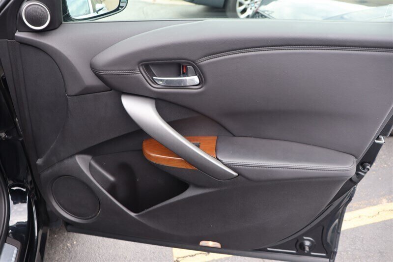 Used 2013 Acura RDX w/ Technology Package AWD/4WD image 21