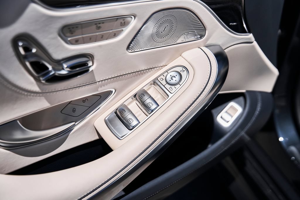 Used 2020 Mercedes-Benz S 560 4MATIC Coupe image 27