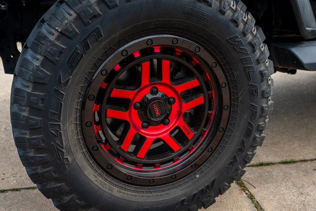 Used 2020 Jeep Wrangler Unlimited Sahara image 28