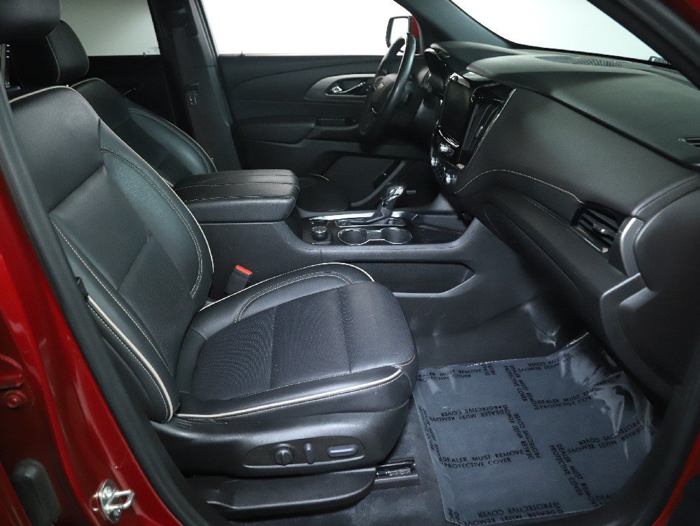 Used 2023 Chevrolet Traverse Premier w/ LPO, Floor Liner Package AWD/4WD image 34