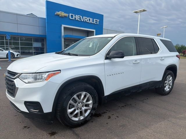 Used 2021 Chevrolet Traverse LS w/ LPO, Cargo Package AWD/4WD image 2