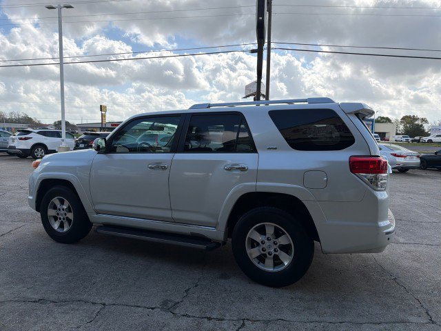 Used 2011 Toyota 4Runner SR5 image 8