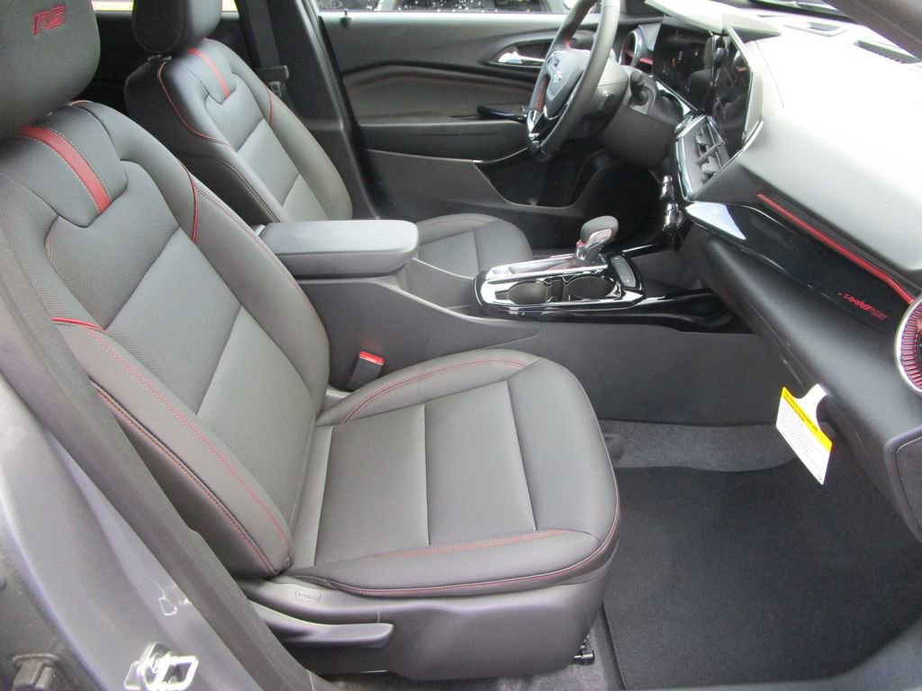 New 2026 Chevrolet Trax RS image 14
