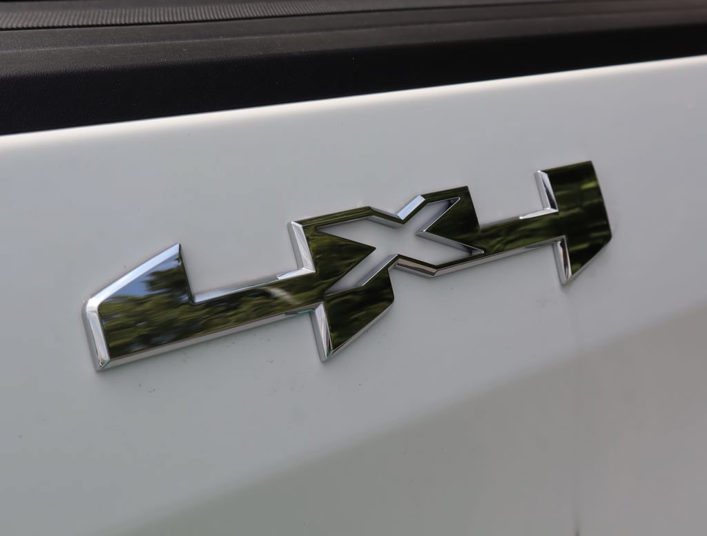 Used 2026 GMC Sierra 1500 SLT AWD/4WD image 54