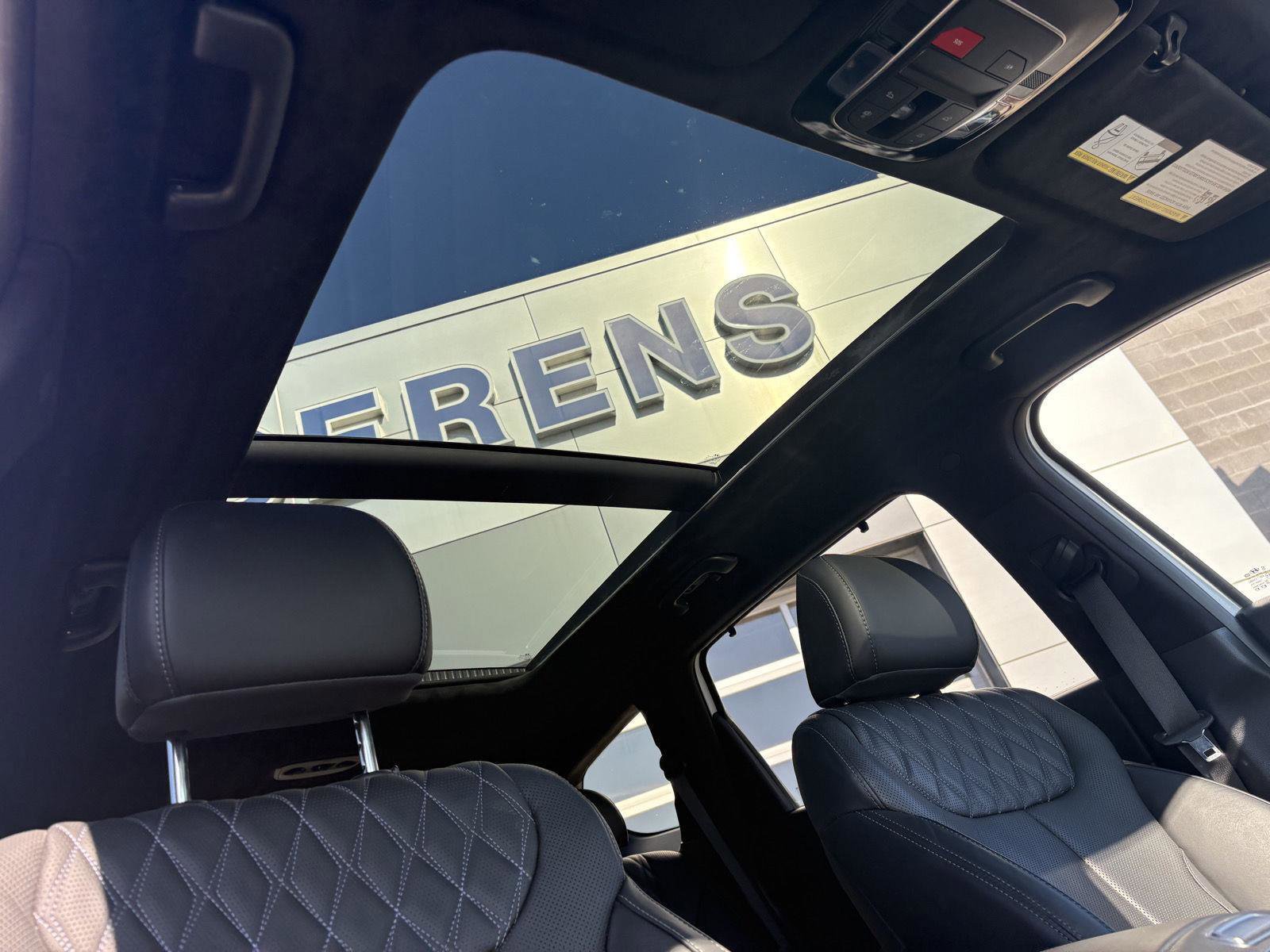 Used 2023 Hyundai Santa Fe Calligraphy image 23