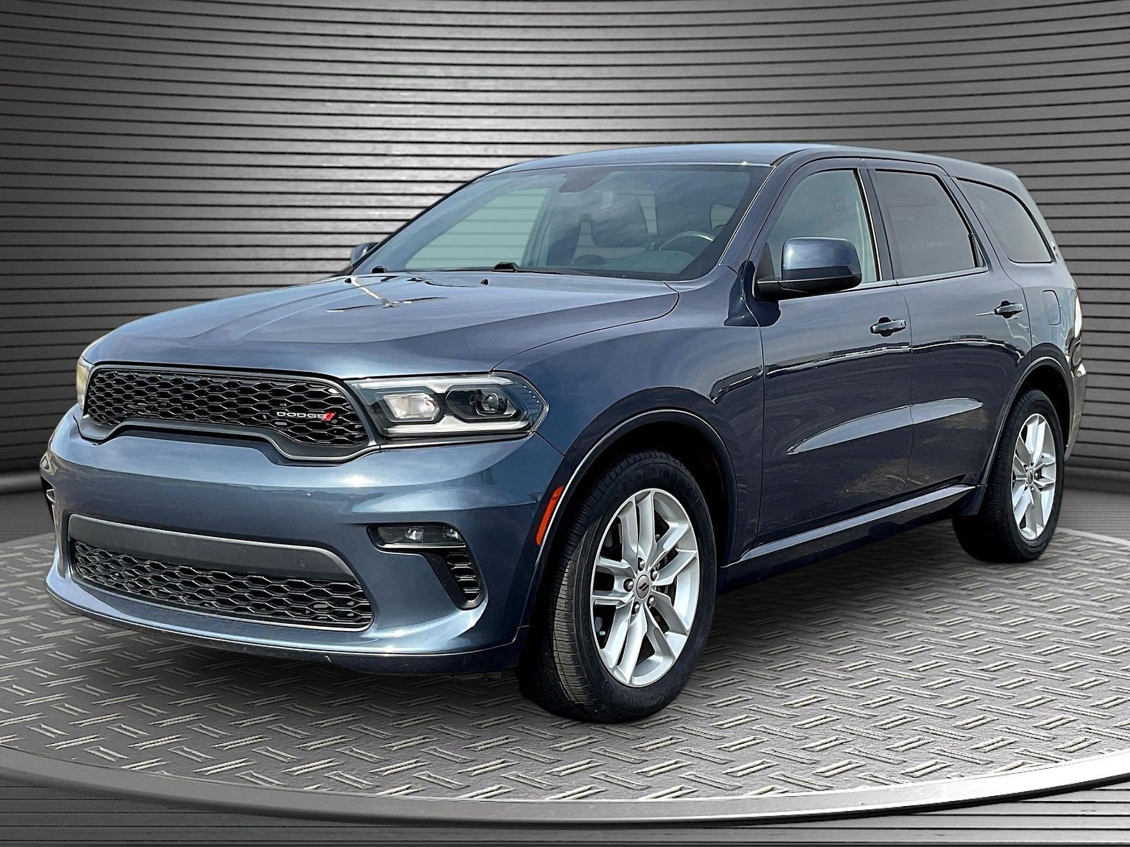 Used 2021 Dodge Durango GT RWD image 3