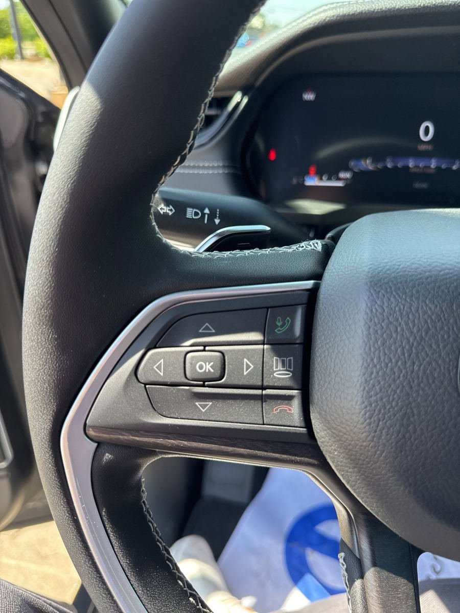 New 2026 Jeep Grand Cherokee L Limited AWD/4WD image 22