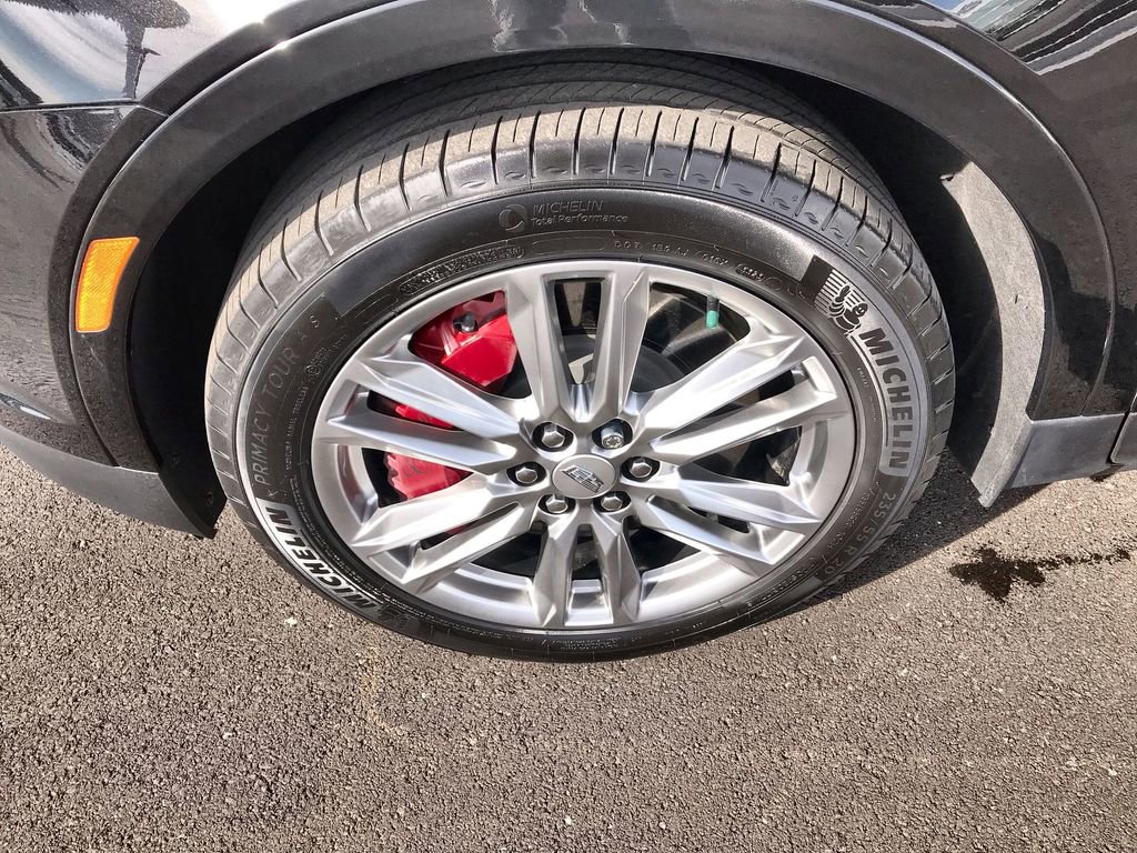 Used 2024 Cadillac XT5 Sportv w/ LPO, Floor Liner Package AWD/4WD image 10