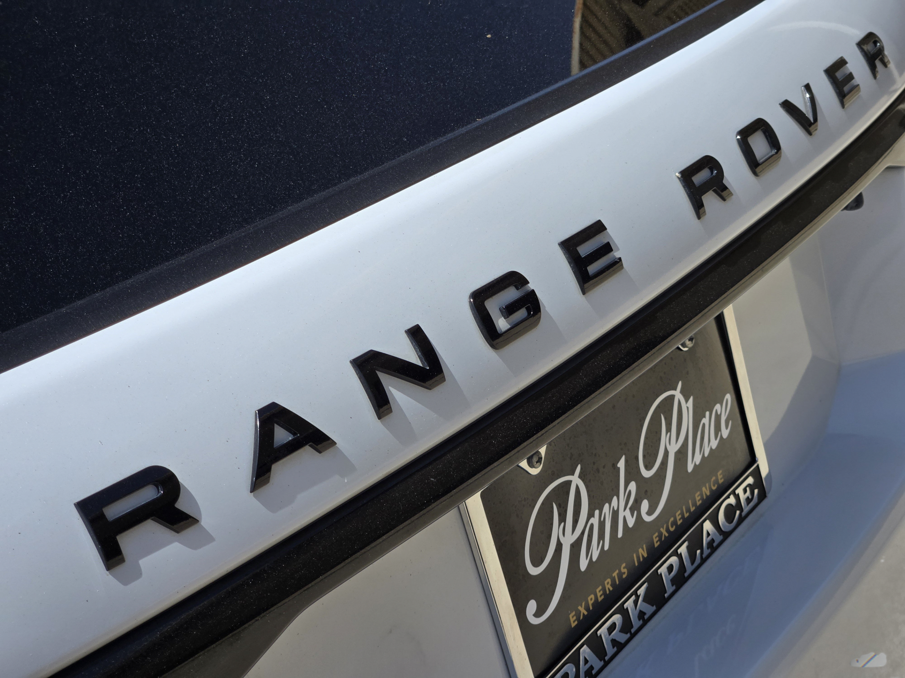 Used 2018 Land Rover Range Rover Sport HSE Dynamic AWD/4WD image 41