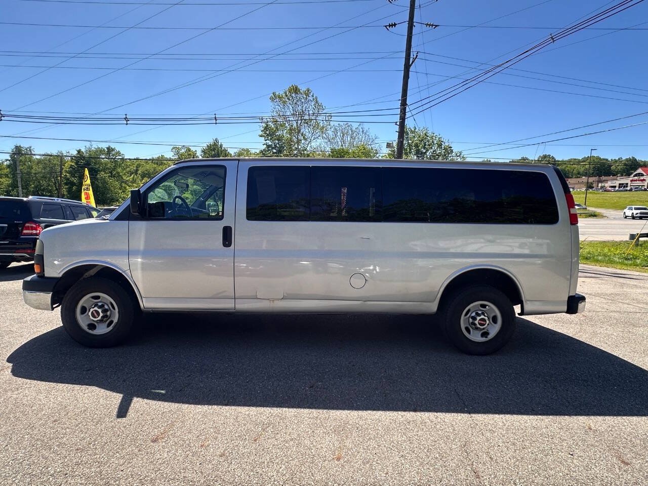 Used 2012 GMC Savana 3500 LS w/ Power Package RWD image 7