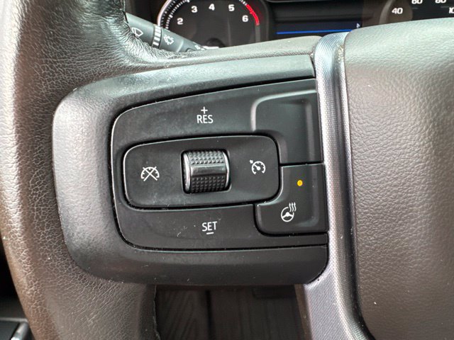 Used 2022 GMC Sierra 1500 SLT w/ SLT Convenience Package AWD/4WD image 17