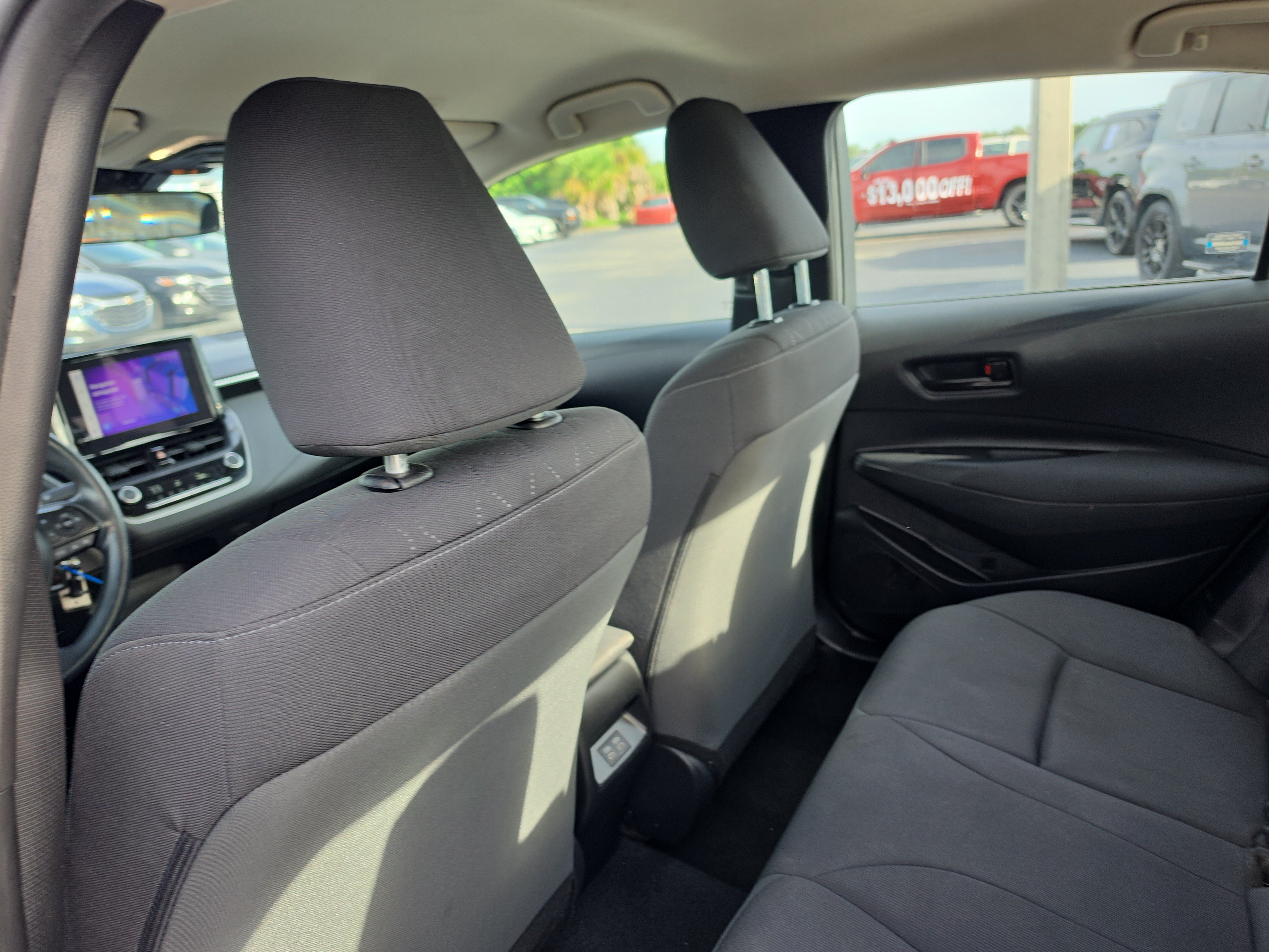 Used 2024 Toyota Corolla LE FWD image 11