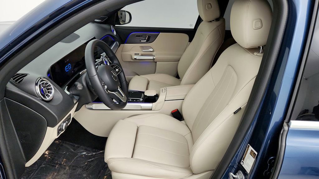 Used 2023 Mercedes-Benz EQB 250+ image 18