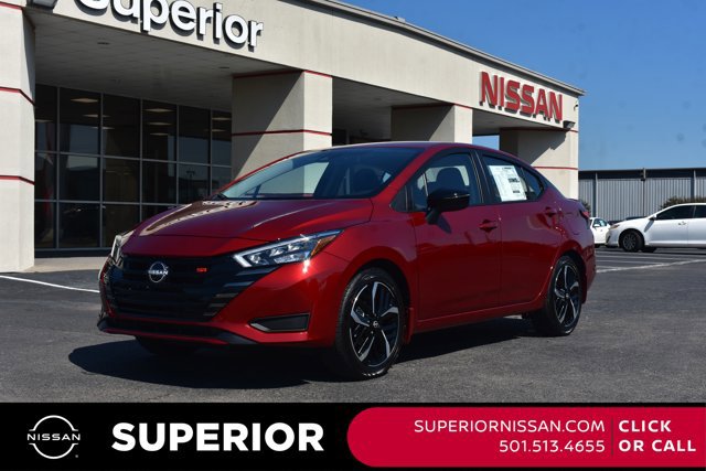 New 2025 Nissan Versa SR w/ Trunk Package