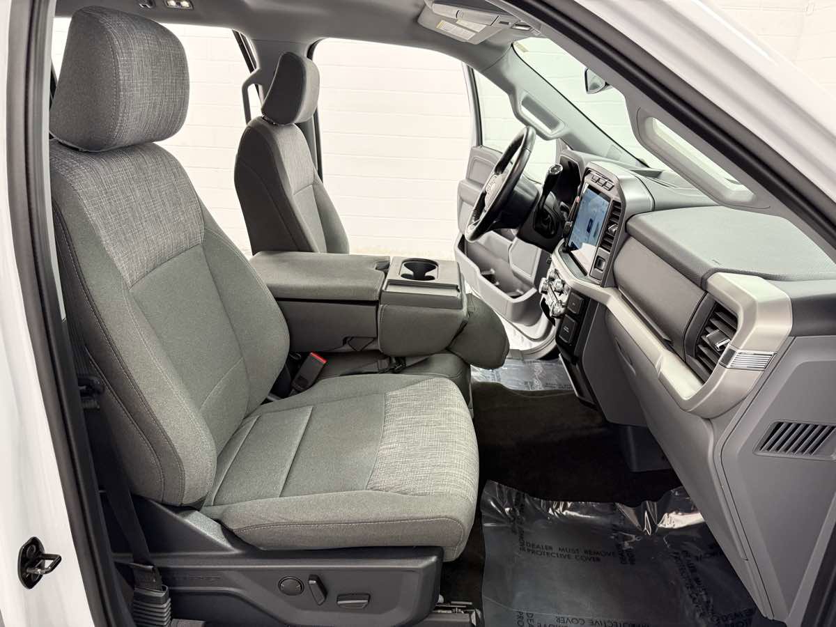 Used 2022 Ford F150 XLT w/ Equipment Group 302A High image 15