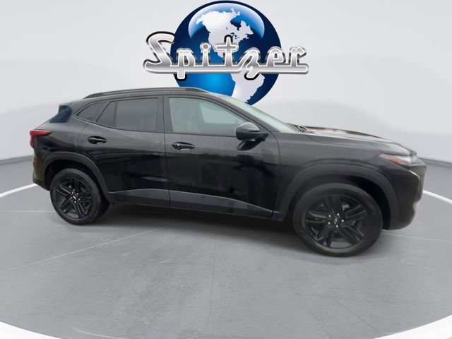 Used 2024 Chevrolet Trax ACTIV w/ Driver Confidence Package image 4