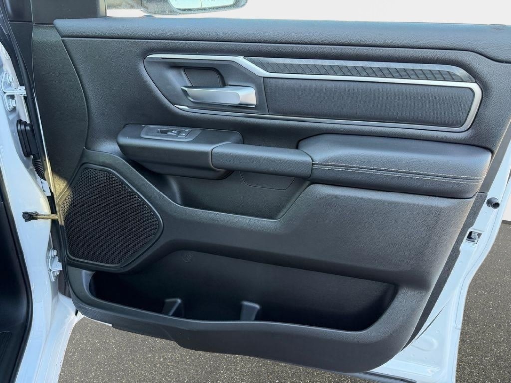 New 2026 RAM 1500 Big Horn AWD/4WD image 16