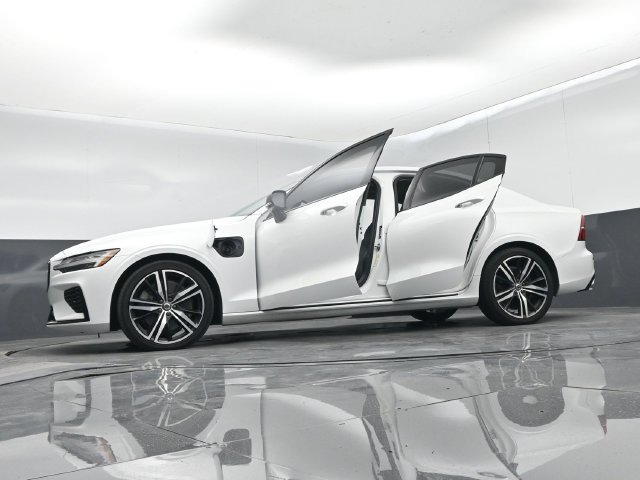 Used 2021 Volvo S60 T8 R-Design Expression w/ Premium Package AWD/4WD image 73