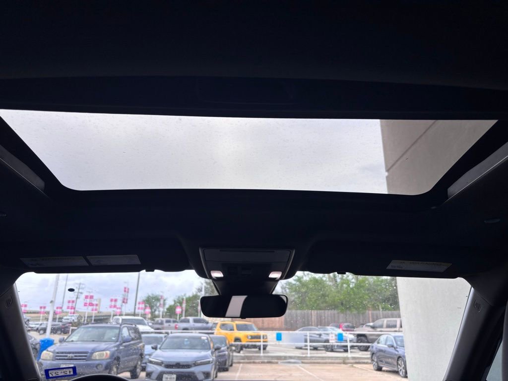 Used 2026 Honda CR-V Sport-L image 18