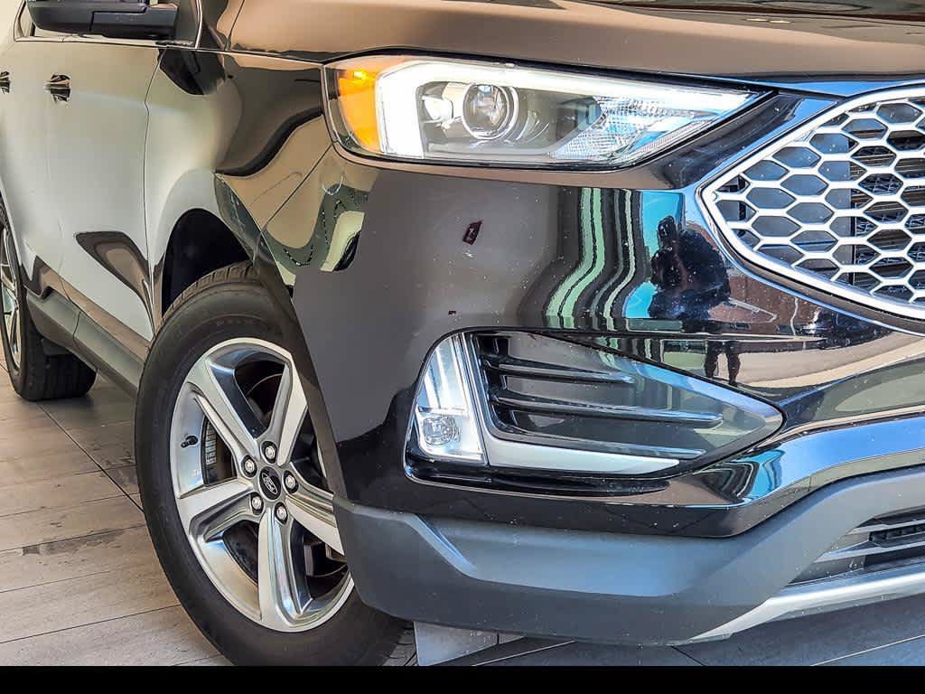 Used 2023 Ford Edge SEL w/ Convenience Package AWD/4WD image 4
