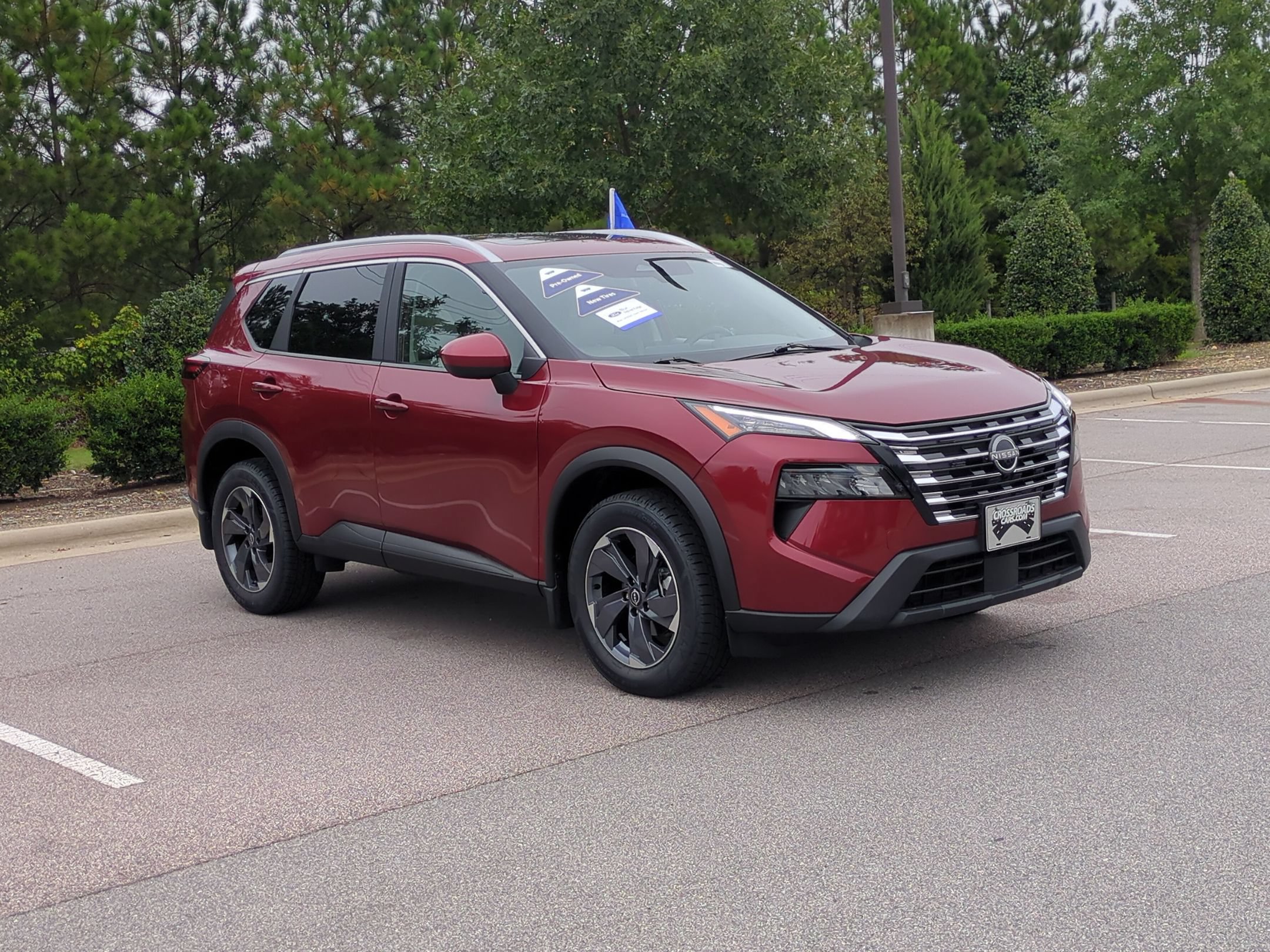 Used 2025 Nissan Rogue SV w/ SV Premium Package