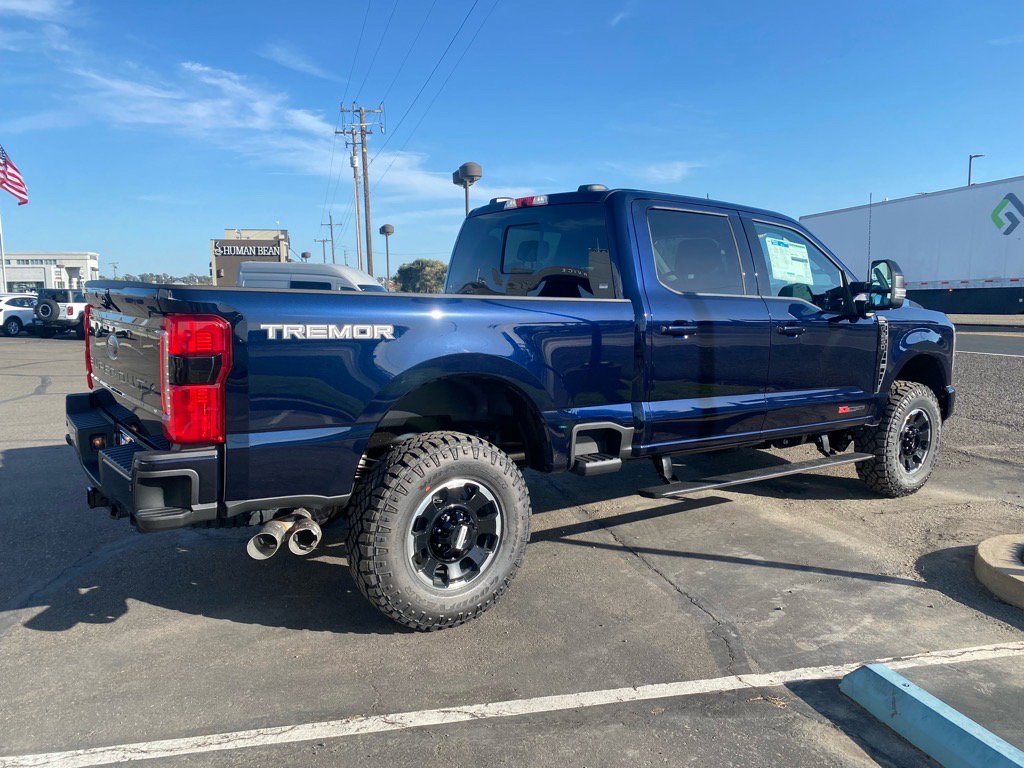 New 2025 Ford F250 Lariat w/ Lariat Ultimate Package image 8