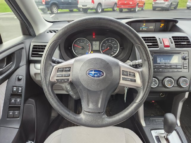 Used 2015 Subaru Forester 2.5i w/ Alloy Wheel Package AWD/4WD image 9