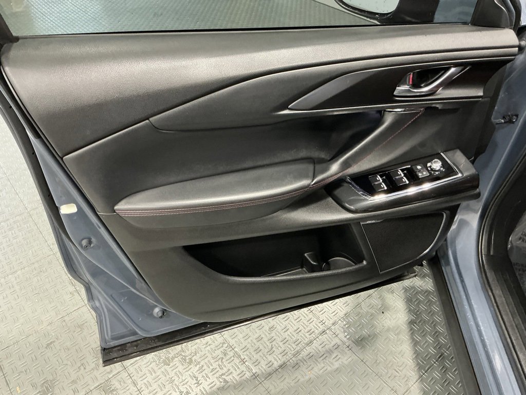 Used 2023 MAZDA CX-9 Carbon Edition image 32