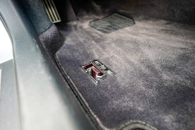 Used 2010 Nissan GT-R Premium AWD/4WD image 60
