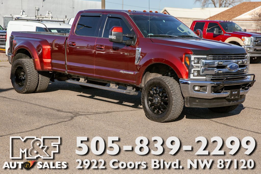 Used 2017 Ford F350 Lariat w/ Lariat Value Package image 1