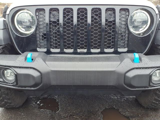 Used 2023 Jeep Wrangler Unlimited w/ Sun & Screen Package image 10