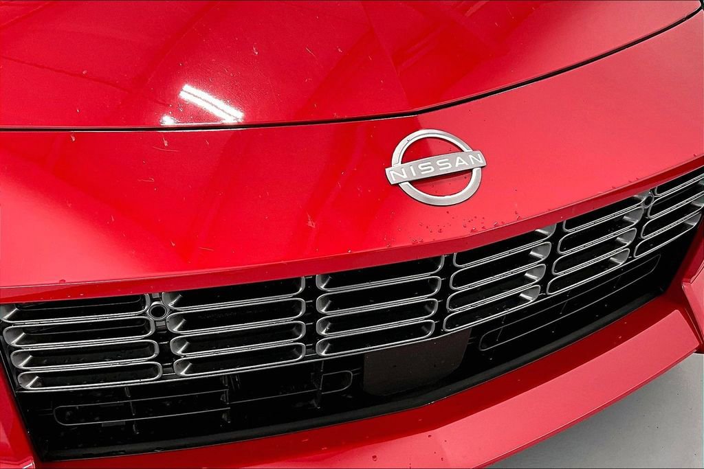 Used 2025 Nissan Z Sport w/ Floor Mat Package image 33