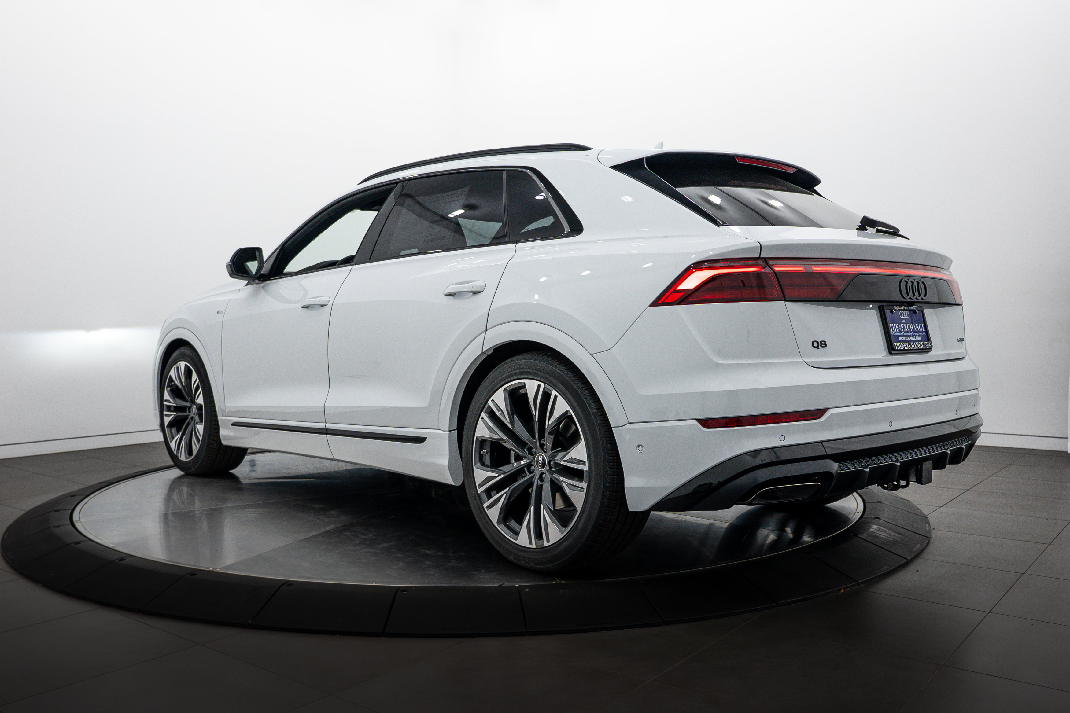 New 2026 Audi Q8 Premium Plus AWD/4WD image 5