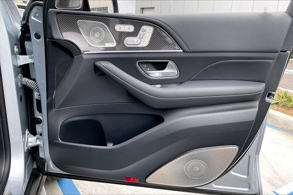 Used 2023 Mercedes-Benz GLS 63 AMG 4MATIC image 22