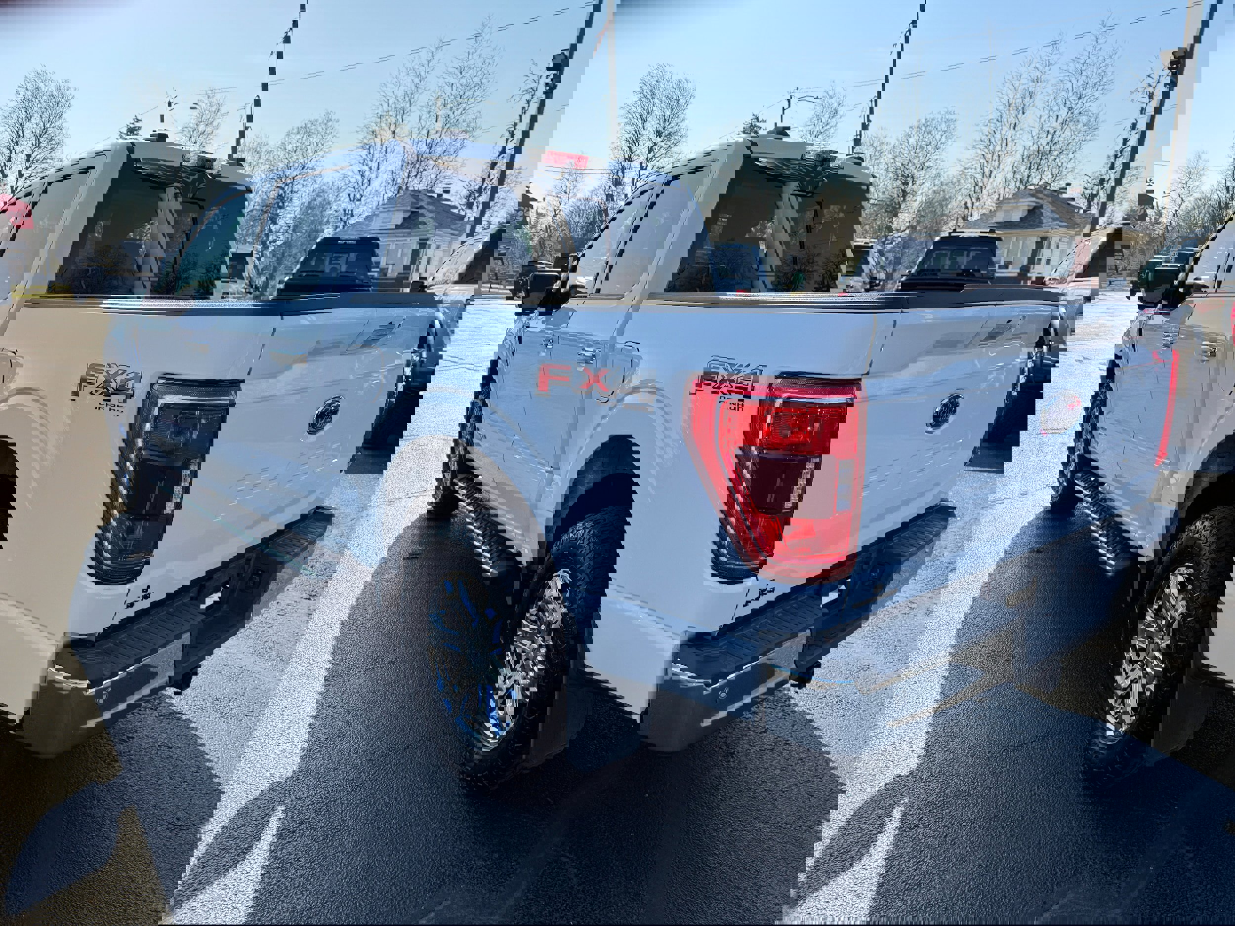 Used 2021 Ford F150 XLT w/ Equipment Group 302A High image 5