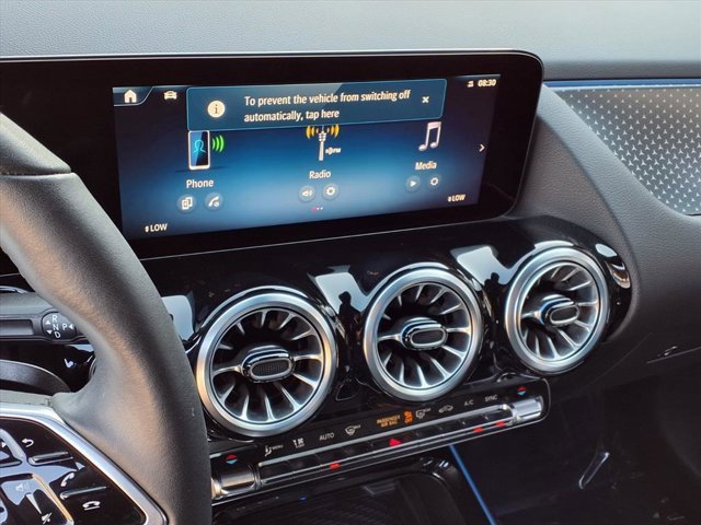 Used 2025 Mercedes-Benz GLA 250 4MATIC image 5