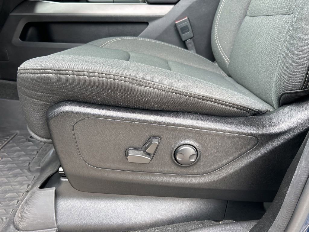 Used 2022 RAM 1500 Big Horn w/ Trailer Tow Group image 18