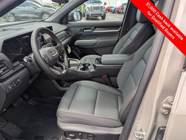 New 2026 GMC Terrain AT4 w/ Convenience Package III AWD/4WD image 13