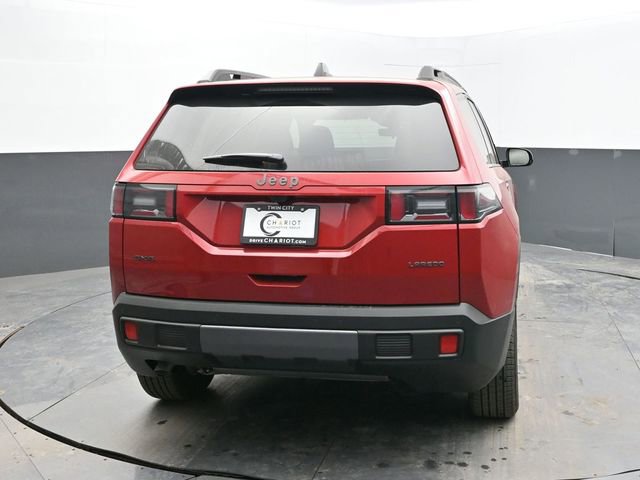 New 2026 Jeep Cherokee Laredo image 5
