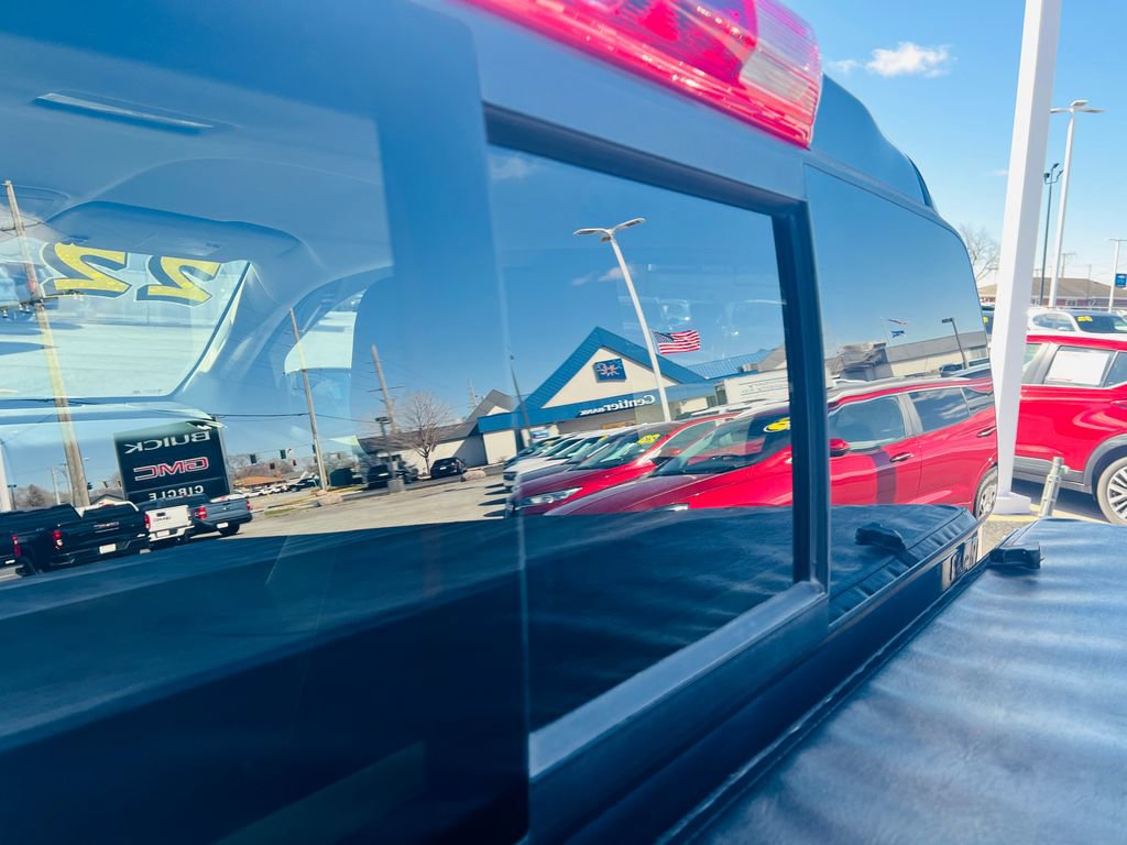 Used 2022 GMC Canyon Elevation image 32